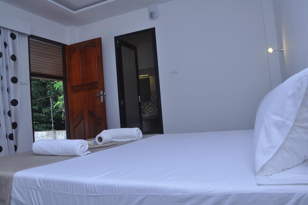 Marari Beach Pearl Homestay 马拉利库兰 外观 照片