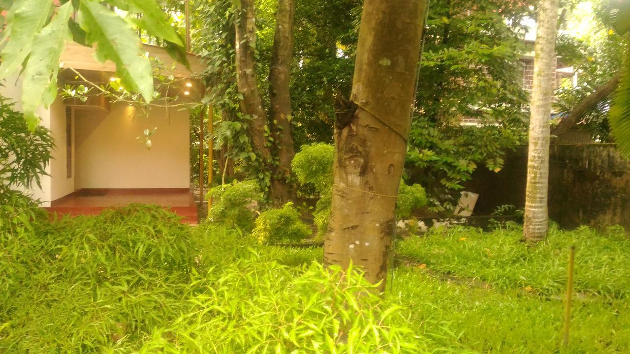 Marari Beach Pearl Homestay 马拉利库兰 外观 照片
