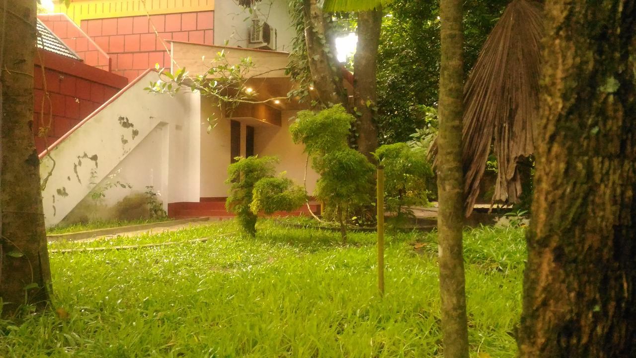 Marari Beach Pearl Homestay 马拉利库兰 外观 照片